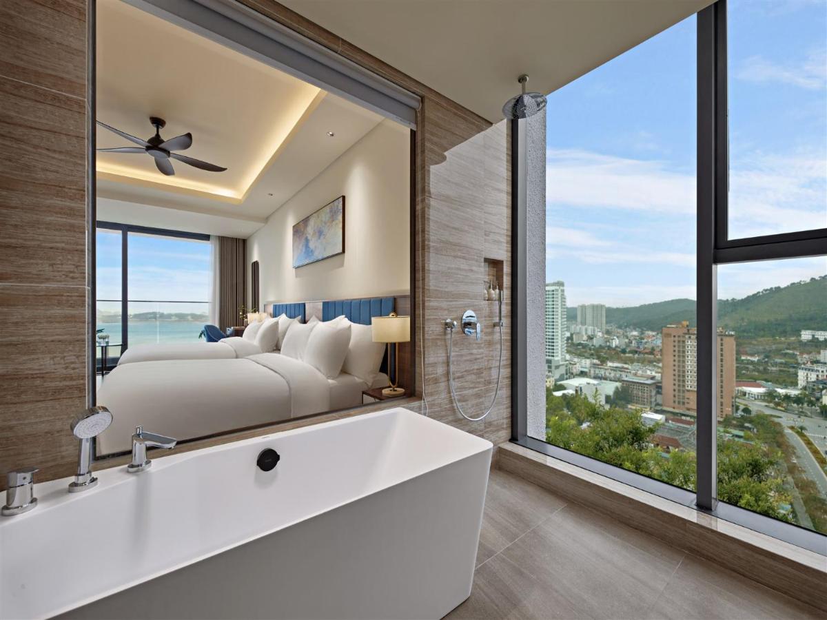 The Watson Premium Halong Hotel Ha Long Exteriör bild